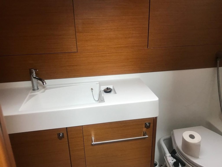 Segelboot mit oder ohne Skipper Jeanneau mieten in Santa Cruz de Tenerife