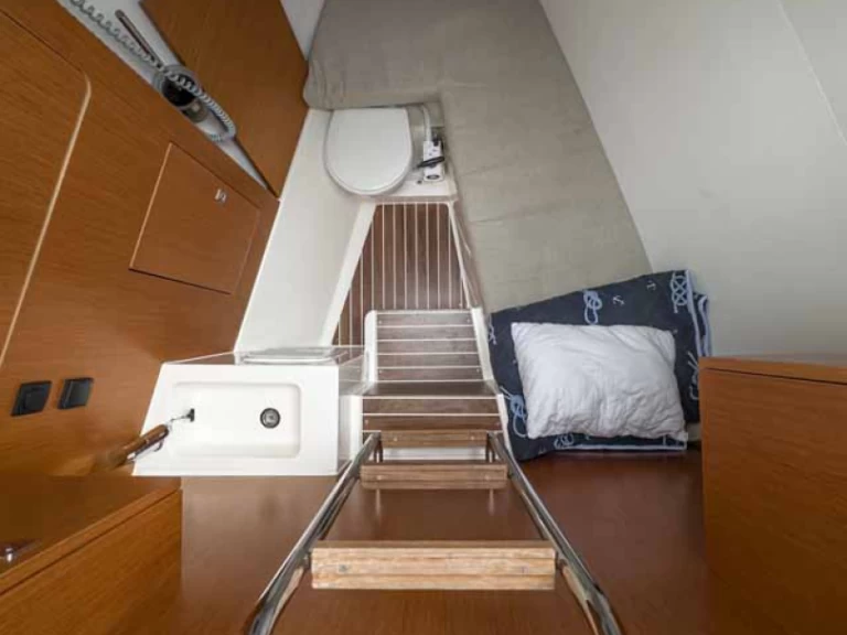 Boot mieten Pula günstig Bavaria C50 Holiday - 5 + 1 cab.