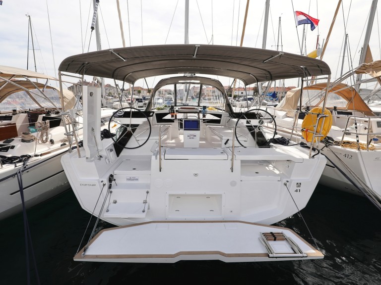 YachtCharter in Primošten - Dufour Dufour 41 auf SamBoat