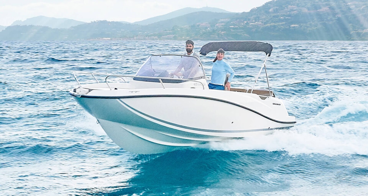 Mieten Sie ein Motorboot Quicksilver Activ 605 Sundeck Cambrils | SamBoat
