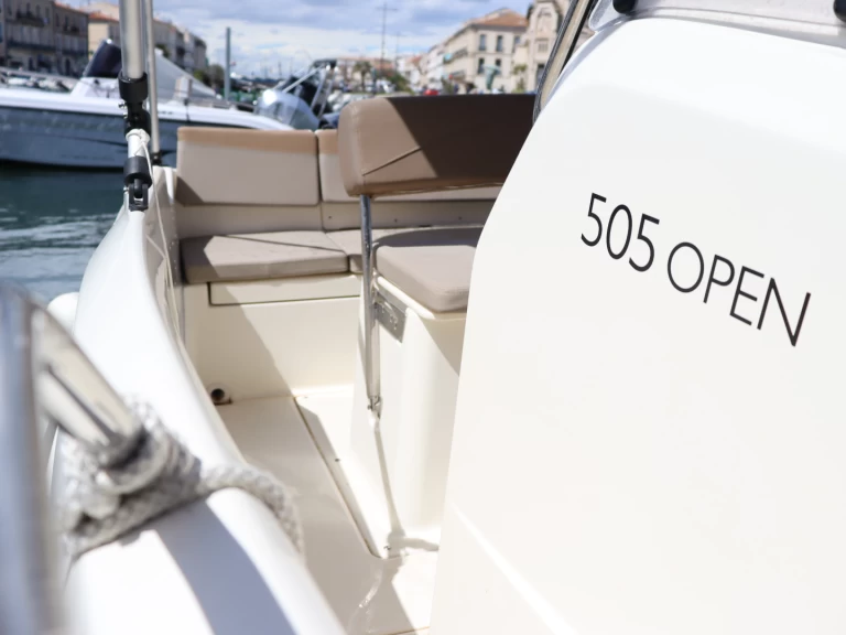 Ein Quicksilver Activ 505 Open mieten in Sète