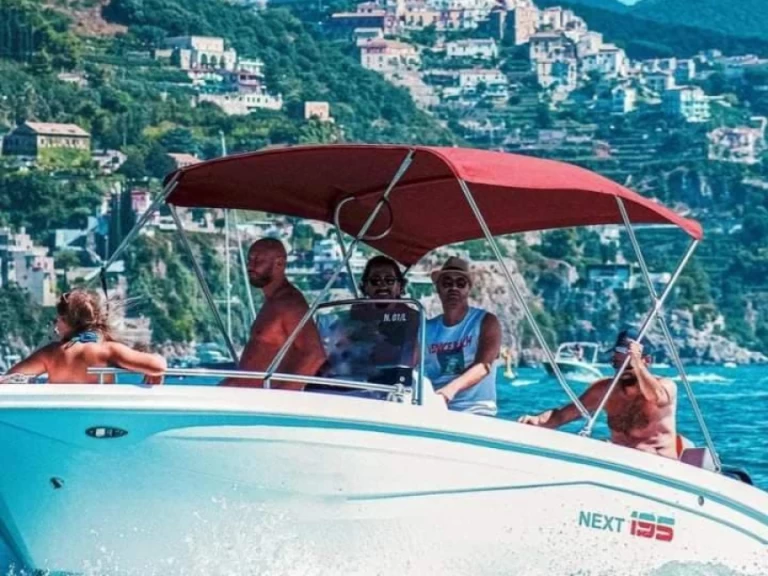 Motorboot mieten in Salerno - Scar next 195