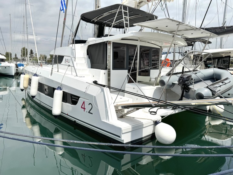 Katamaran mit oder ohne Skipper Bali Catamarans mieten in Álimos