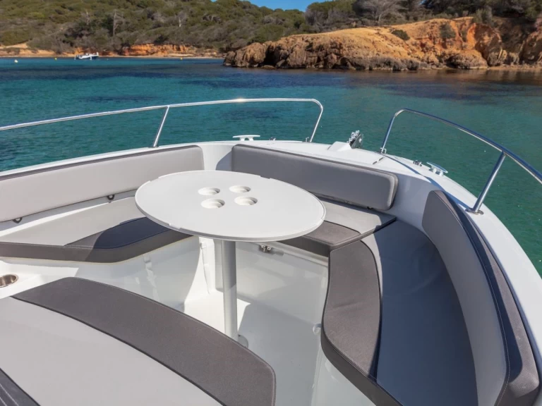 Motorboot mieten in Cogolin zum besten Preis