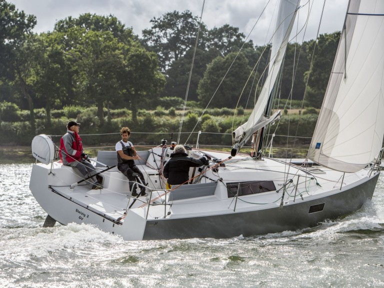 Segelboot mieten in La Trinité-sur-Mer - Pogo Structures Pogo 30
