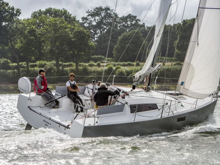 Segelboot mieten in La Trinité-sur-Mer - Pogo Structures Pogo 30