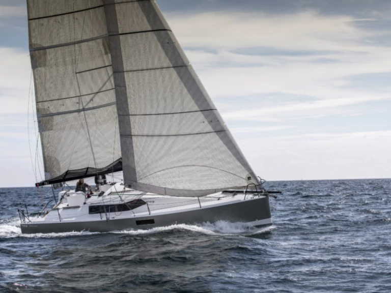 Vermietung Segelboot Pogo Structures mit Führerschein