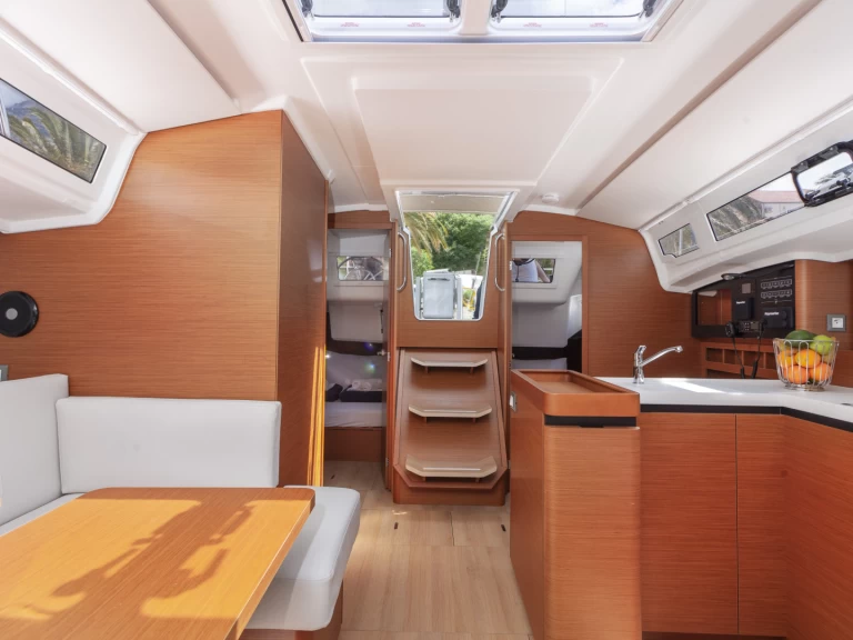 Segelboot mit oder ohne Skipper Jeanneau mieten in Split