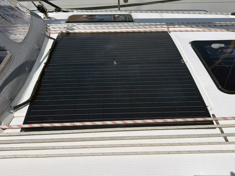 Ein Bavaria Cruiser 41 mieten in Punat