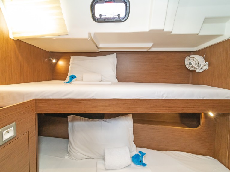 Vermietung Segelboot Bénéteau mit Führerschein