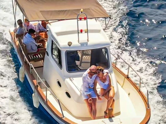 Vermietung Motorboot Saronic Boats  mit Führerschein