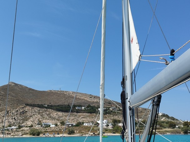 Segelboot mieten in Vlychada zum besten Preis