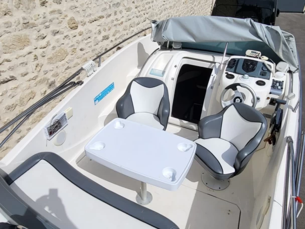 Motorboot mieten in Fos-sur-Mer zum besten Preis