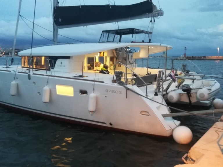Katamaran mit oder ohne Skipper Lagoon mieten in Kaštela