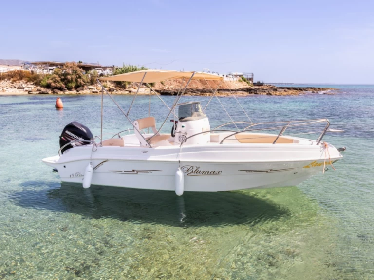 Ein Tancredi Nautica Blumax Open 19 mieten in Marettimo