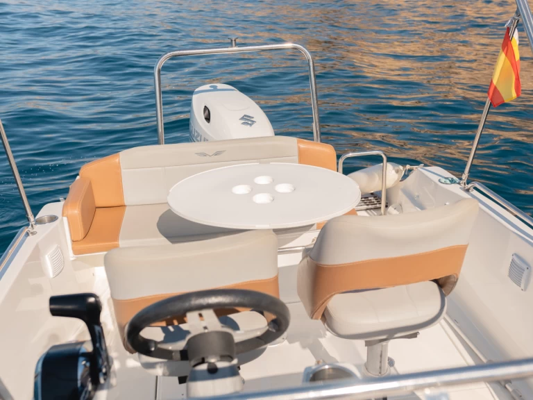 Bénéteau Flyer 6 SUNdeck mieten Altea