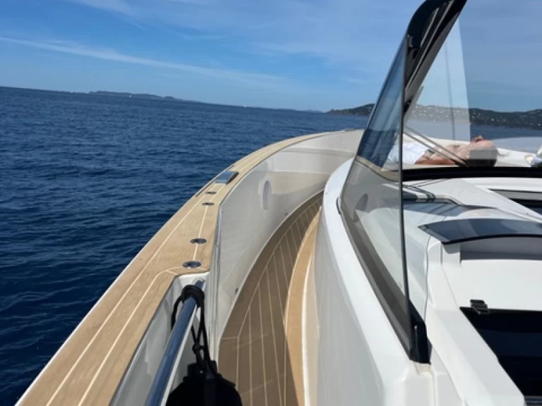 YachtCharter in Port du Lavandou - Fjord Fjord 52 Open auf SamBoat