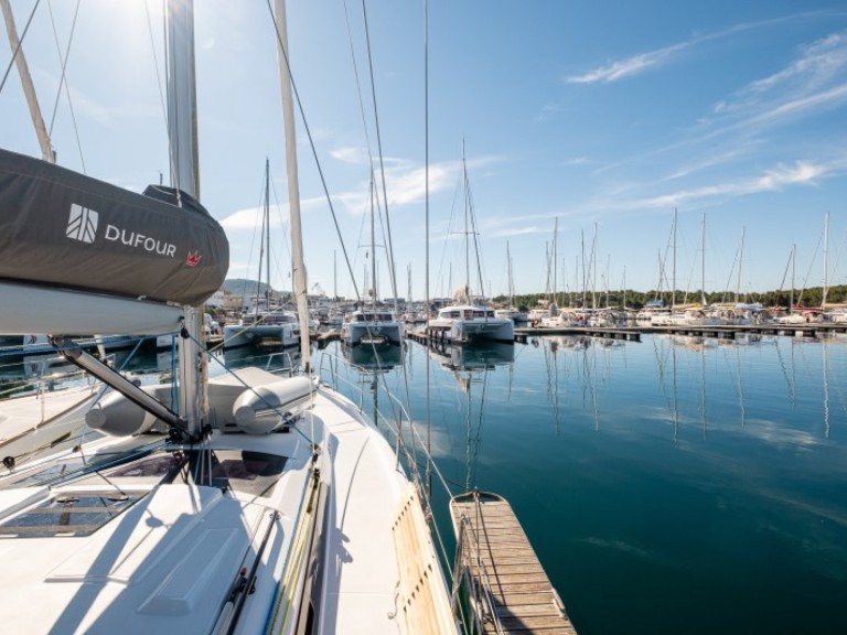 Dufour Dufour 41 mieten Šibenik