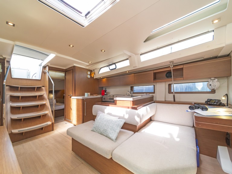 Vermietung Segelboot Bénéteau mit Führerschein