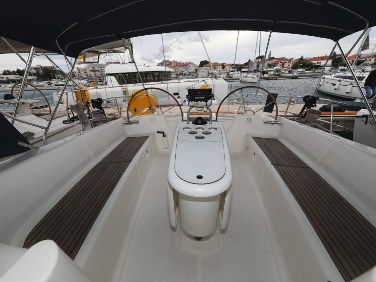 Ein Dufour Gib Sea 51 mieten in Biograd na Moru