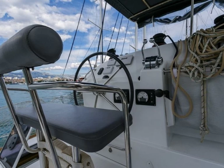 Lagoon Lagoon 400 S2 mieten Kaštela