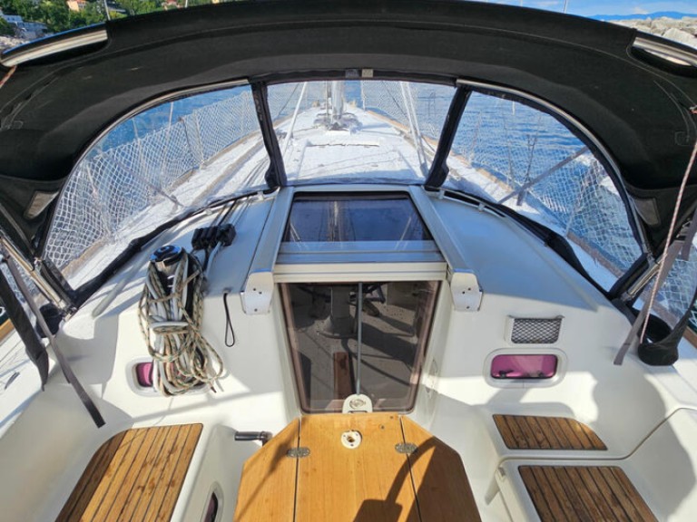 Boot mieten Ičići günstig Oceanis 34