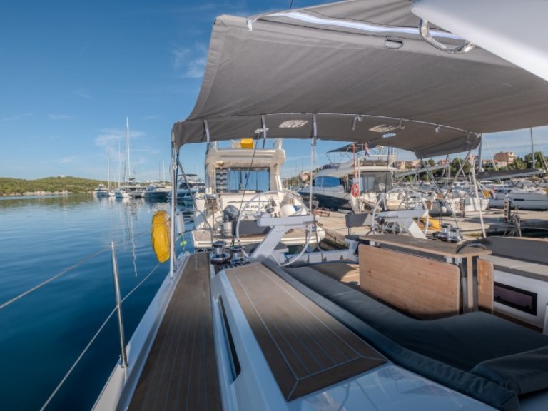 Segelboot mieten in Šibenik zum besten Preis