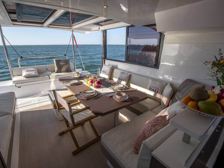 Vermietung Katamaran Bali Catamarans mit Führerschein