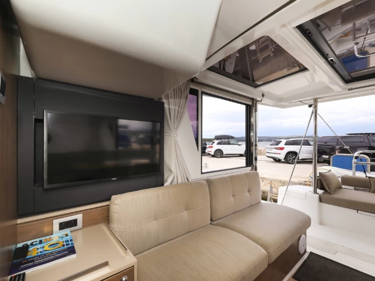 Bali Bali 4.2 mieten Biograd na Moru