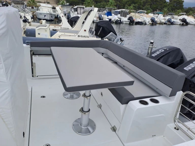 Vermietung Motorboot Jeanneau mit Führerschein