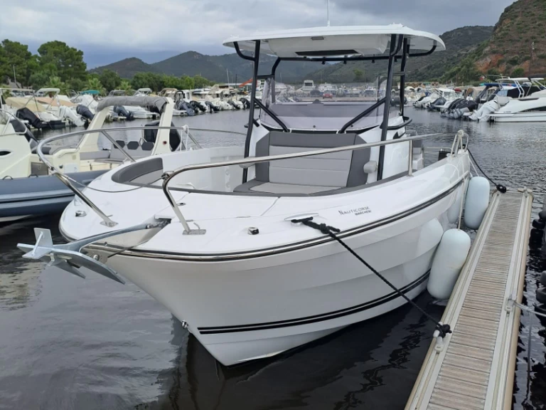 Boot mieten Saint-Florent günstig 9.0