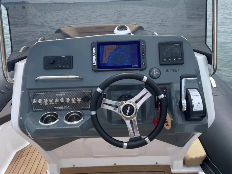 Schlauchboot mit oder ohne Skipper Salpa mieten in Bélisaire