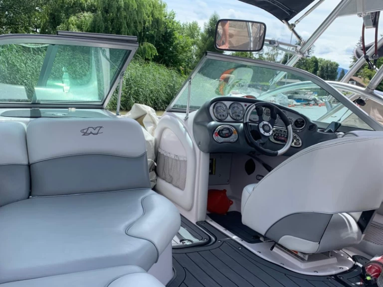 Vermietung Motorboot Nautique Correct Craft mit Führerschein