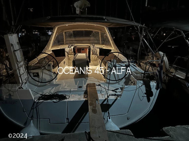 Bénéteau Oceanis 45 mieten Gouviá