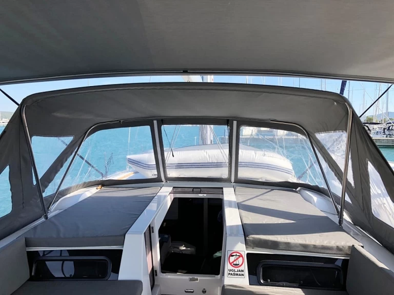 Boot mieten Sukošan günstig Oceanis 51.1