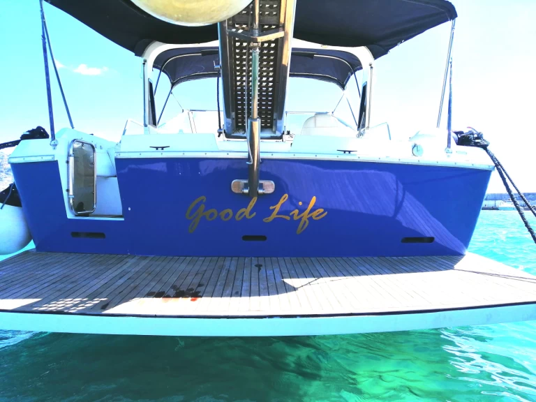 Motorboot mieten in Giardini-Naxos zum besten Preis