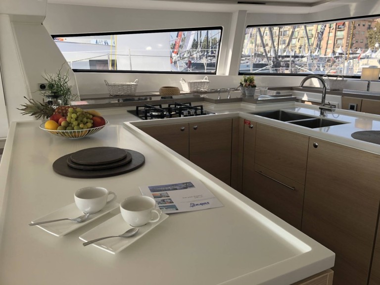Katamaran mit oder ohne Skipper Bali Catamarans mieten in Lefkáda