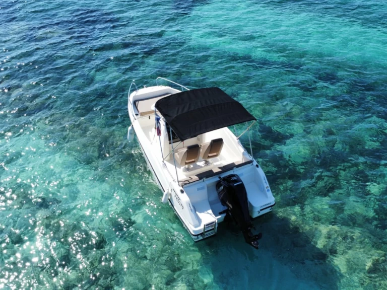 Motorboot mieten in Mandelieu-la-Napoule zum besten Preis