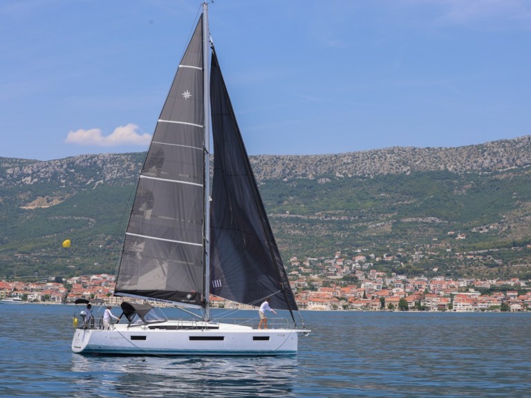 YachtCharter in Kaštela - Jeanneau Sun Odyssey 440 auf SamBoat