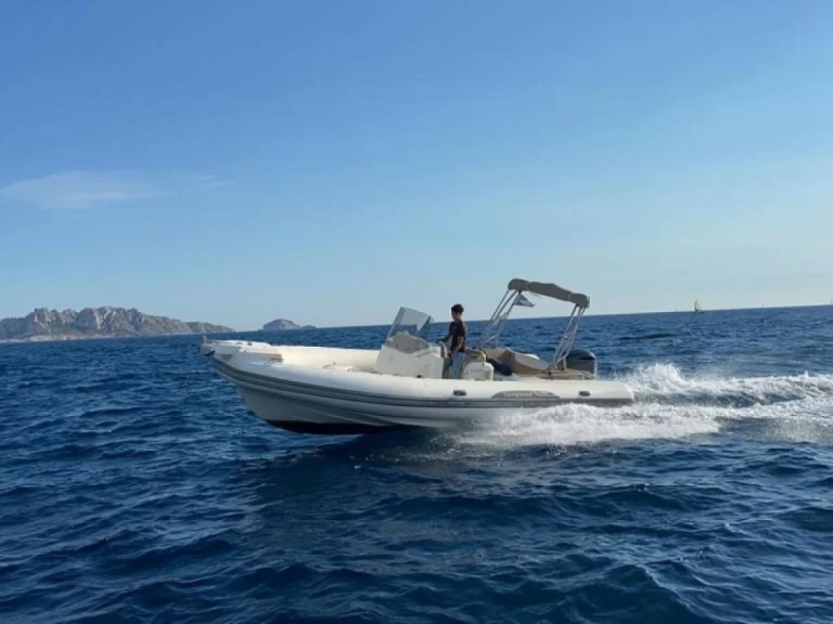 Motorboot mieten in Marseille zum besten Preis