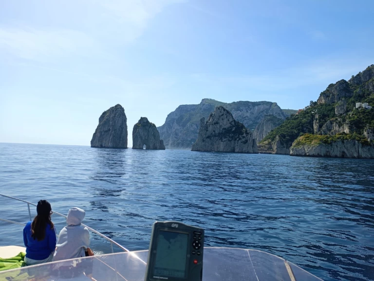 Motorboot mieten in Castellammare di Stabia zum besten Preis