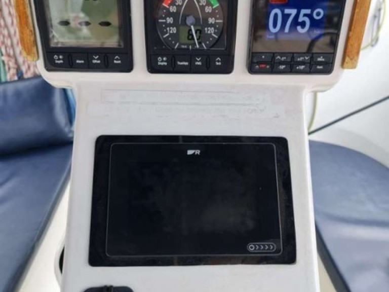 Bootsverleih Bénéteau Oceanis 323 Clipper Mai Khao Samboat