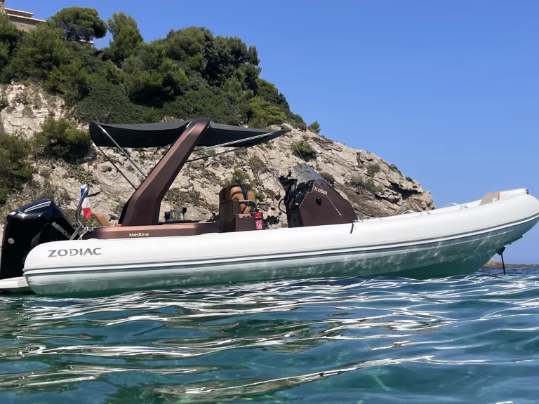 Bootsverleih Zodiac Medline Bormes-les-Mimosas Samboat
