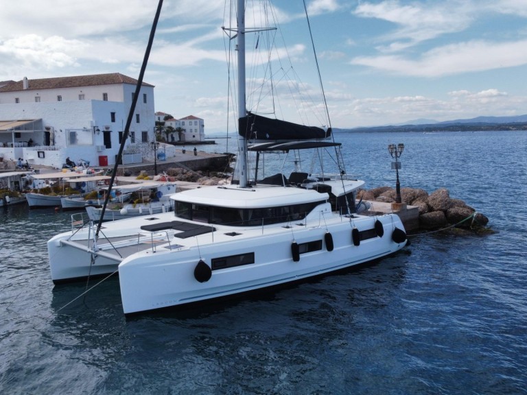 YachtCharter in Athen - Lagoon Lagoon 46 auf SamBoat