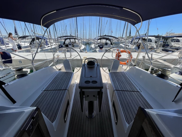 Bootsverleih Bavaria Cruiser 37 Sukošan Samboat