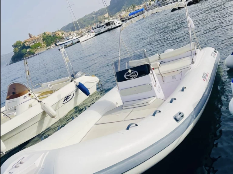 Schlauchboot mieten in Les Issambres - Selva 600