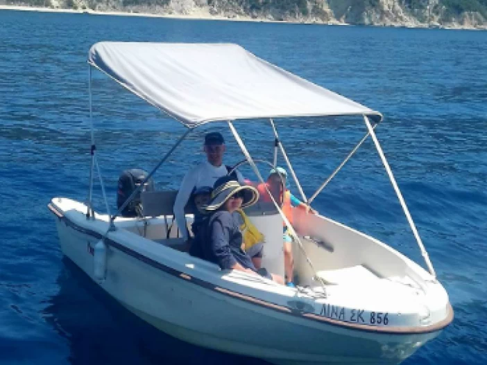 Motorboot mieten in Palaiokastrítsa - Stagmar   470 