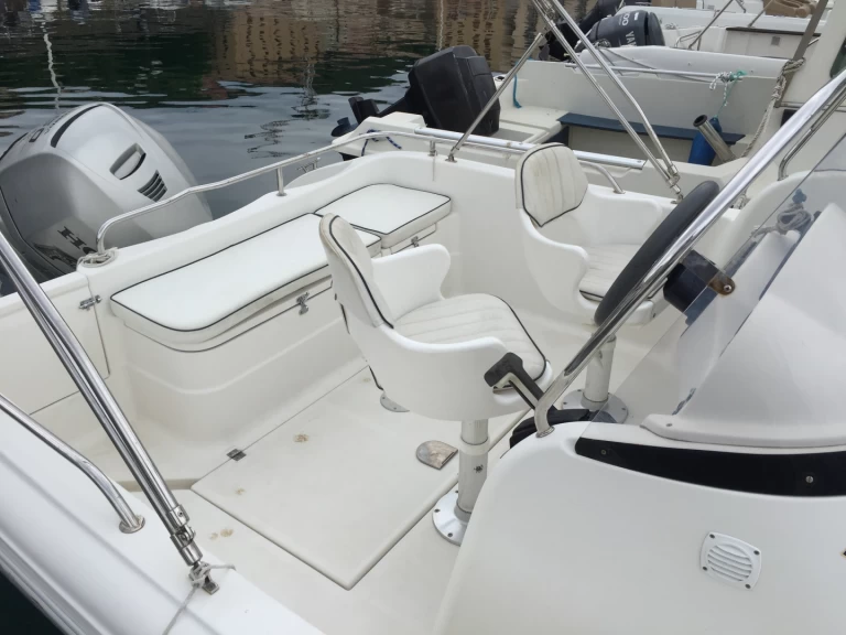 Motorboot mieten in Portvendres zum besten Preis