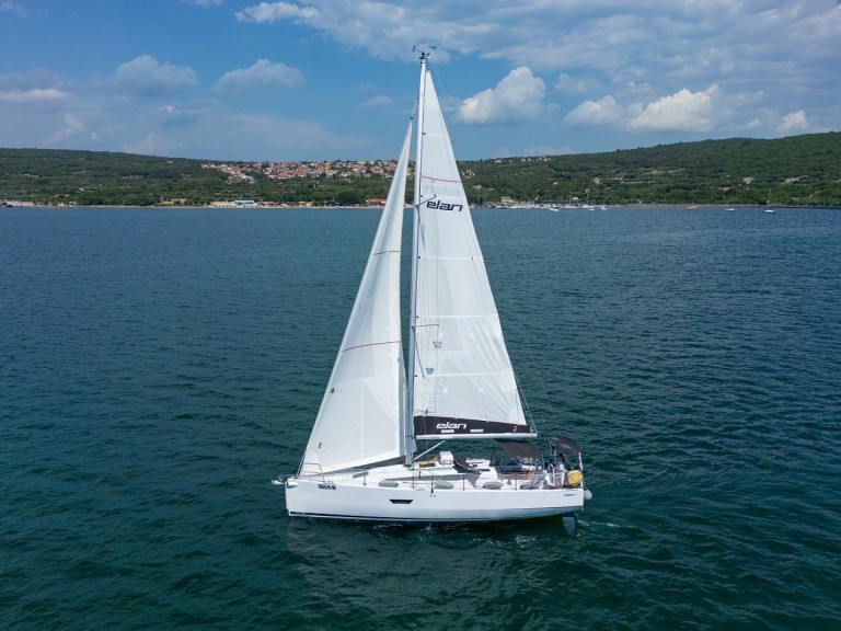 YachtCharter in Punat - Elan E4 auf SamBoat