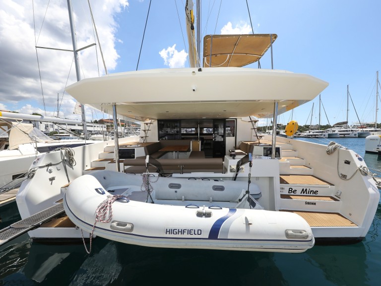 Dufour Dufour Catamarans 48 Sail mieten Šibenik
